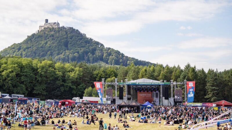 Pod Bezdězem vystoupí na festivalu Lucie i Landa