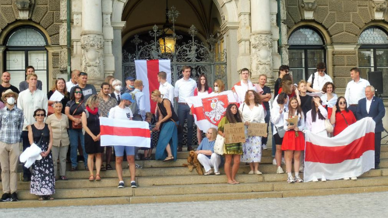 Lukašenko opět prezidentem Běloruska. Už posedmé